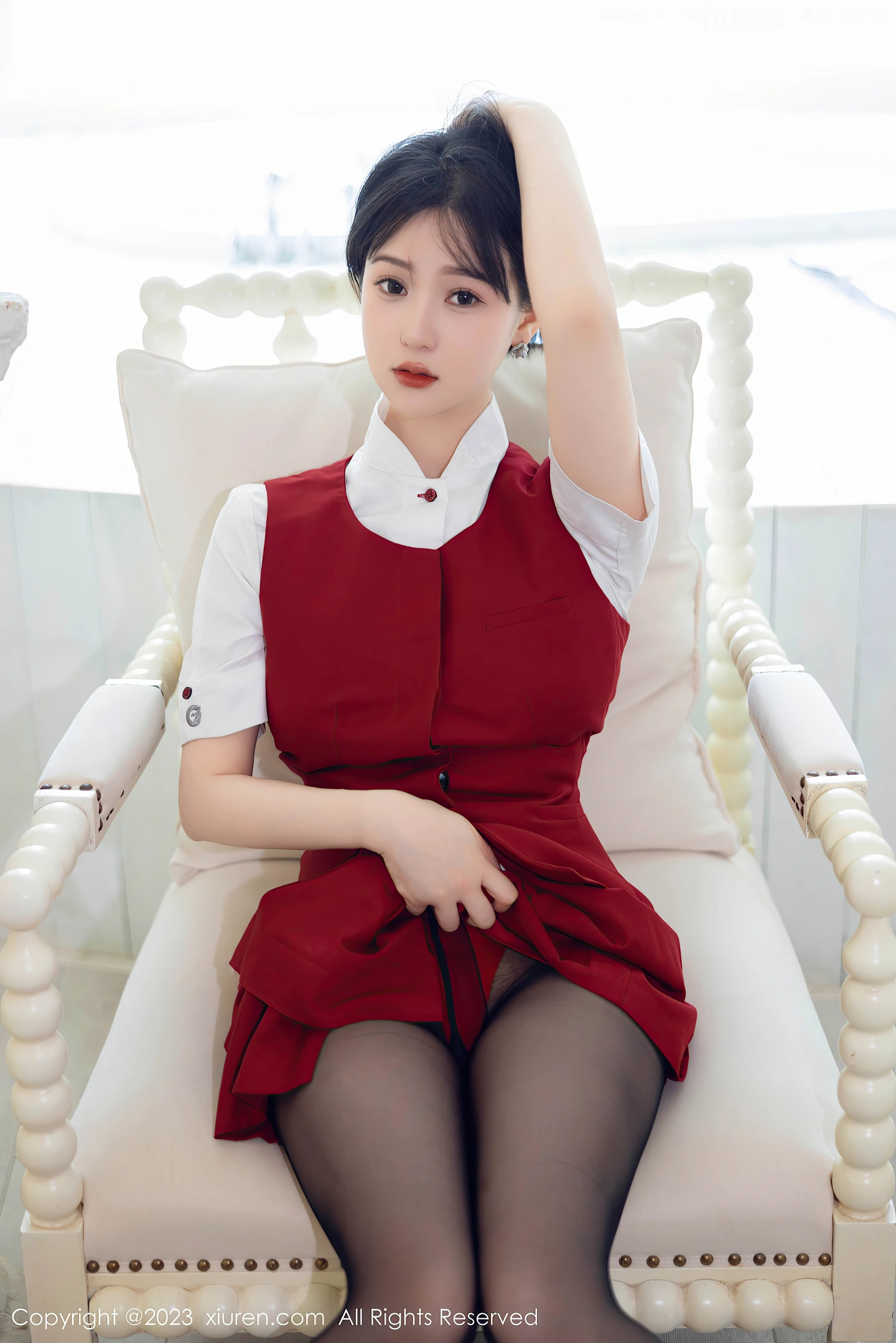 图片[5]-[XiuRen秀人网]VOL.7037 模特柚琪Rich私房半脱露红色内衣配黑丝袜秀翘臀美腿诱惑写真92P-秀人网官方网站